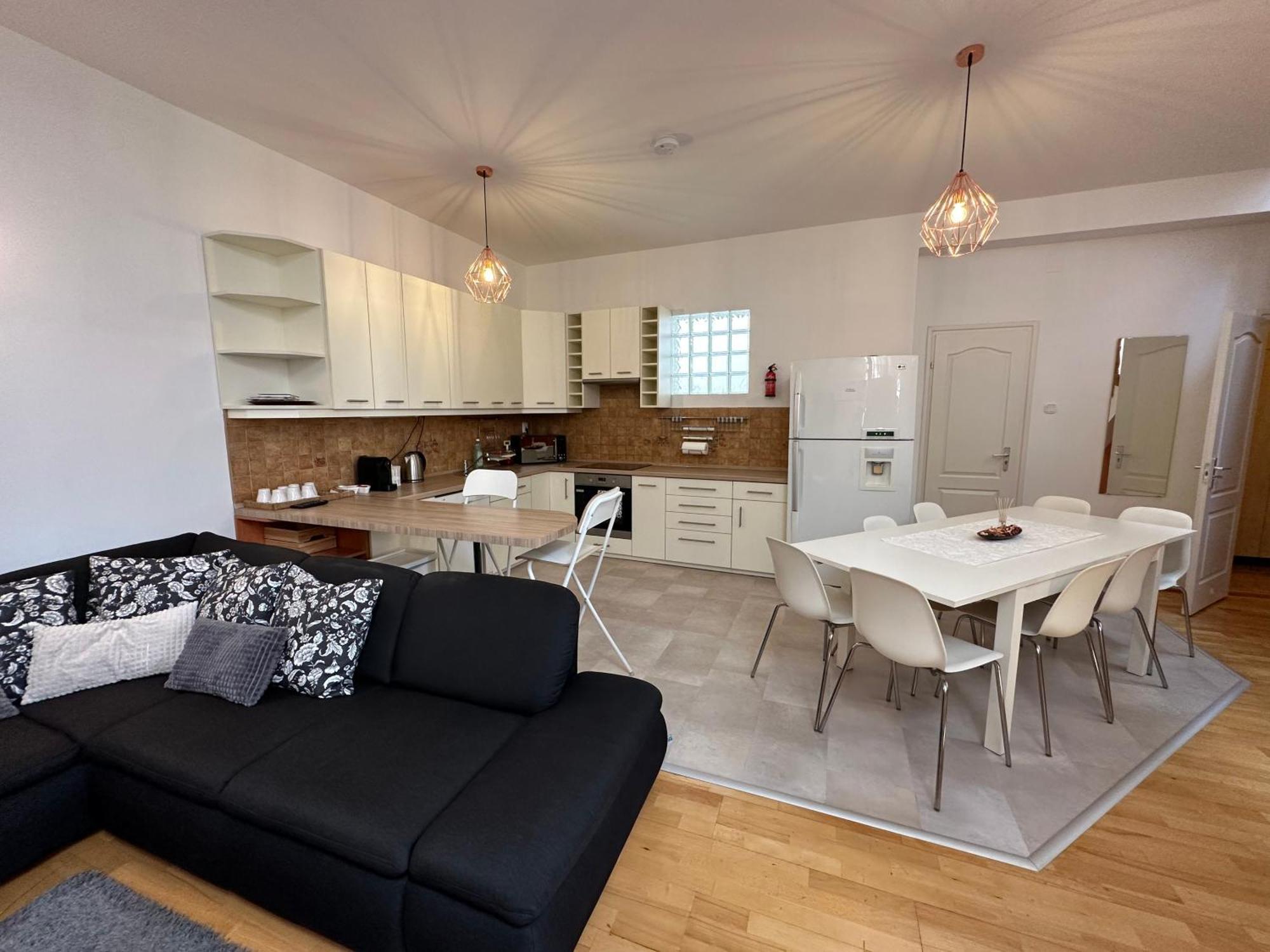 Centroom Apartment Boedapest Buitenkant foto