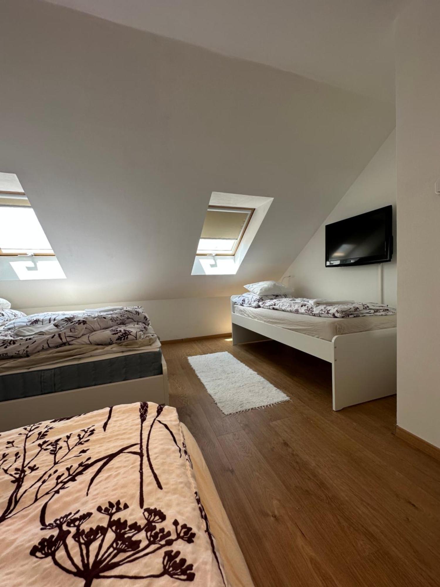 Centroom Apartment Boedapest Buitenkant foto